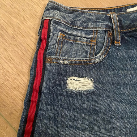 Jean Skirt with stripe detail - Picture 2 of 4